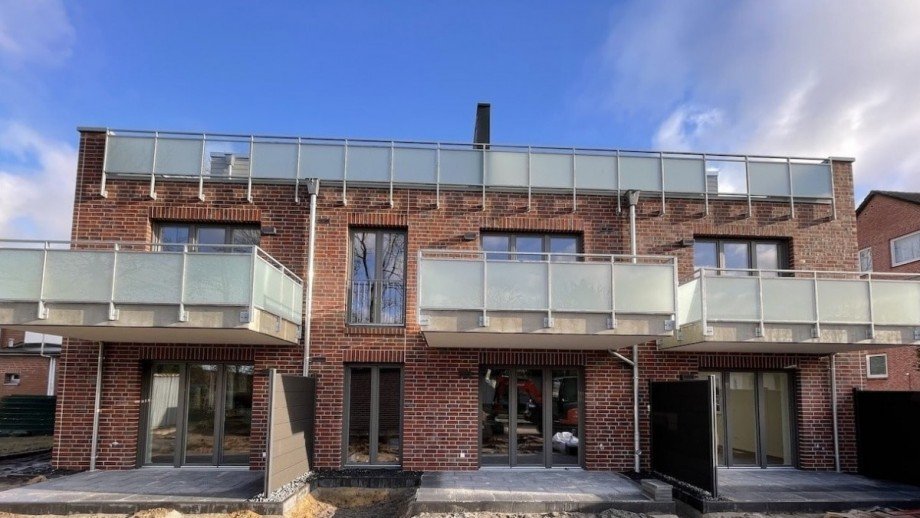 Hausansicht / R�ckseite Erdgeschosswohnung Norderstedt