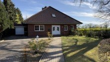 Ansicht 1 Seltene Gelegenheit: Freistehendes Einfamilienhaus auf 2.909 m� Grundst�ck in Norderstedt