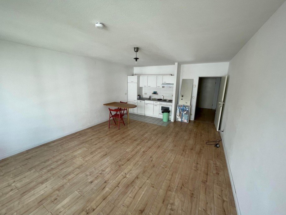 1 Zi.-Whg. Haus 43a 2. OG re Mehrfamilienhaus Hamburg